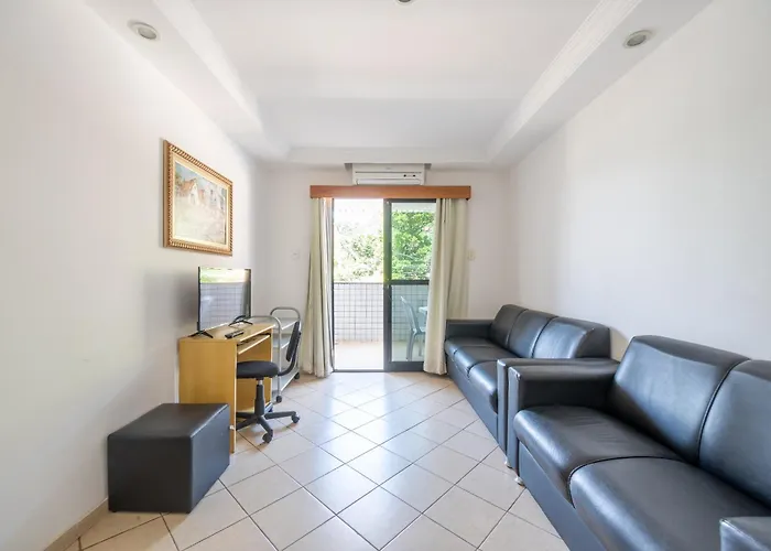 Oyo Residencial Itacuruca Apart Hotel, Mangaratiba